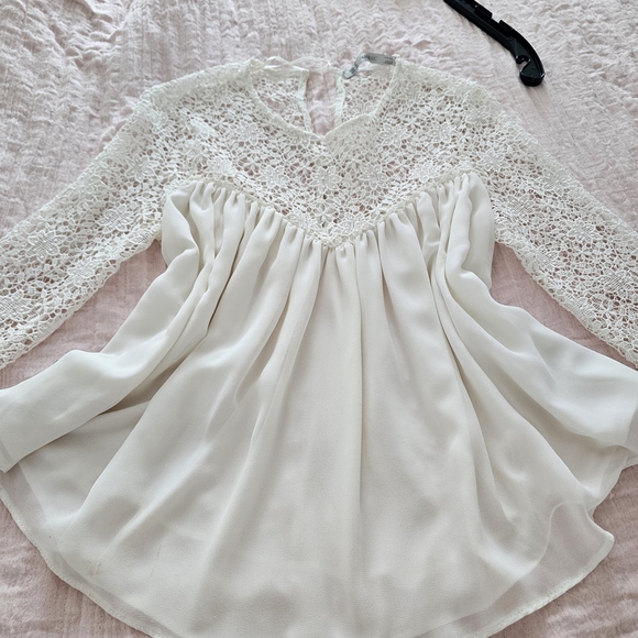 Zara Cream Lace Top - Picture 5 of 5